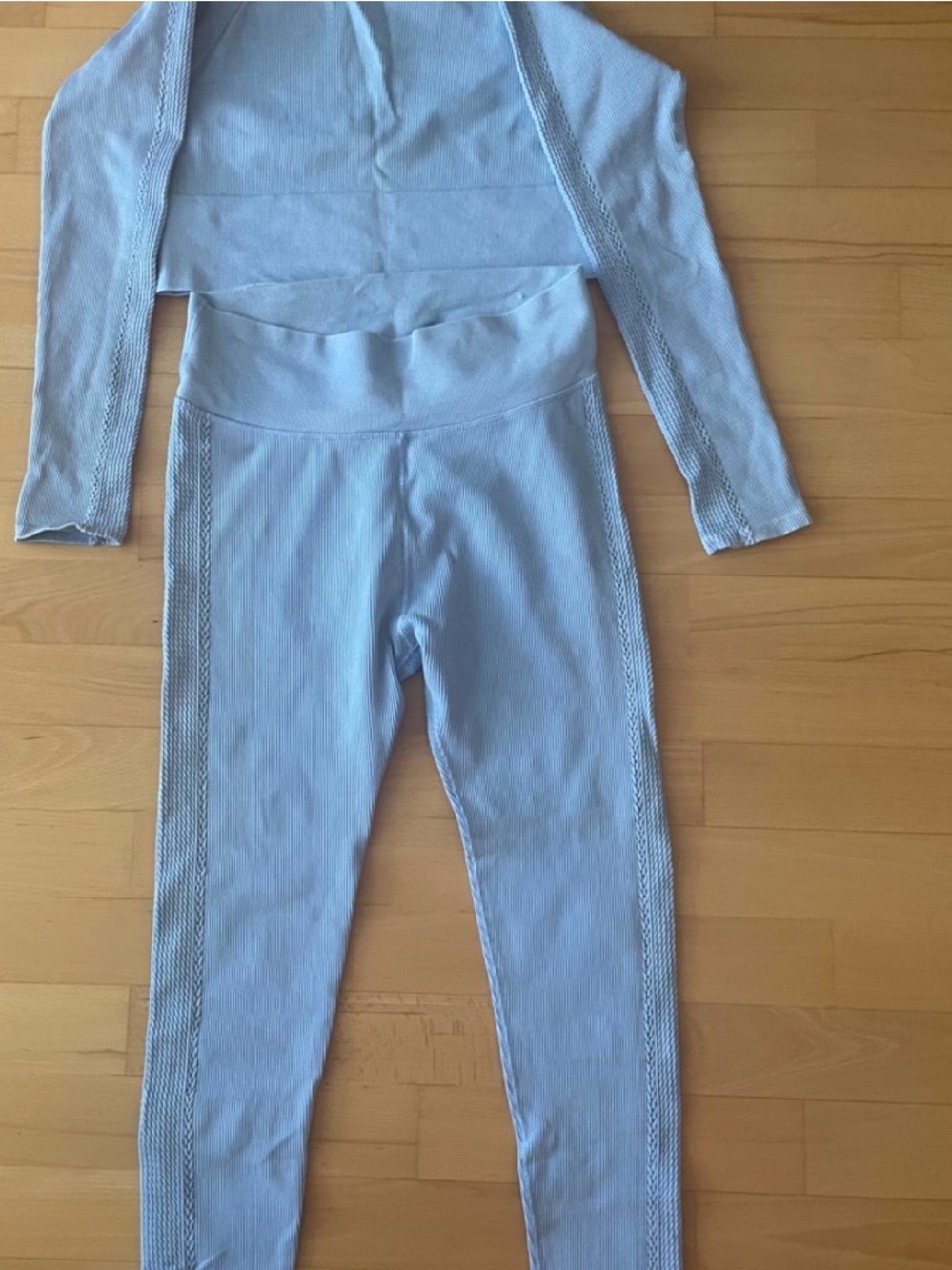 High-Waist Ribbed Workout Top & Leggings Set in Light Blue